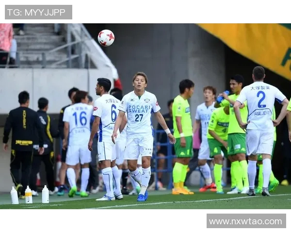 水户与福冈对决全方位分析及战术解析探讨 水户与福冈对决全方位分析及战术解析探讨