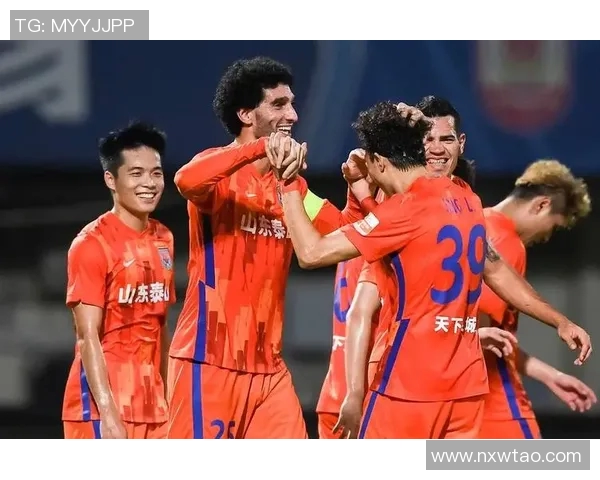 激情对决直播富力与鲁能巅峰之战全程回顾与精彩瞬间解析