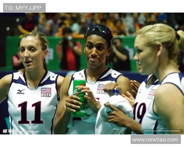 美国排球对阵俄罗斯实况分析与精彩瞬间回顾