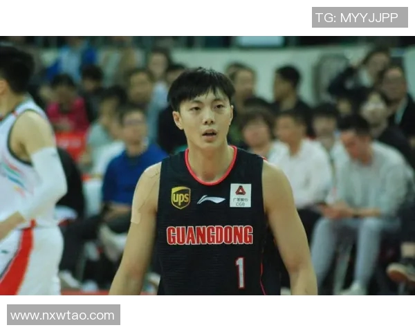 贾诚：在职场与生活中如何平衡理想与现实的智慧之路