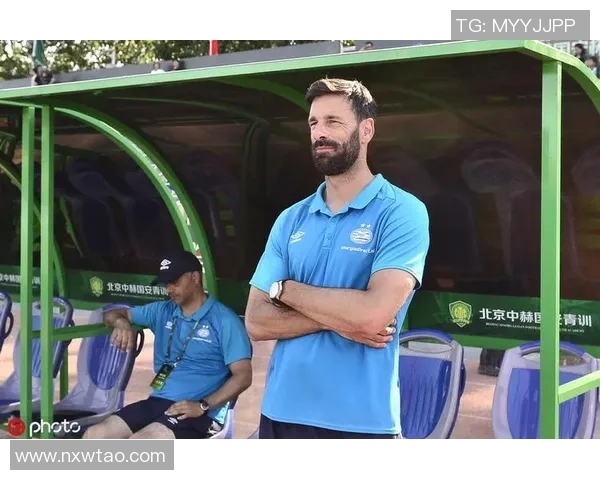 陈军专访：从排球新星到传奇教练的成长之路与心路历程回顾