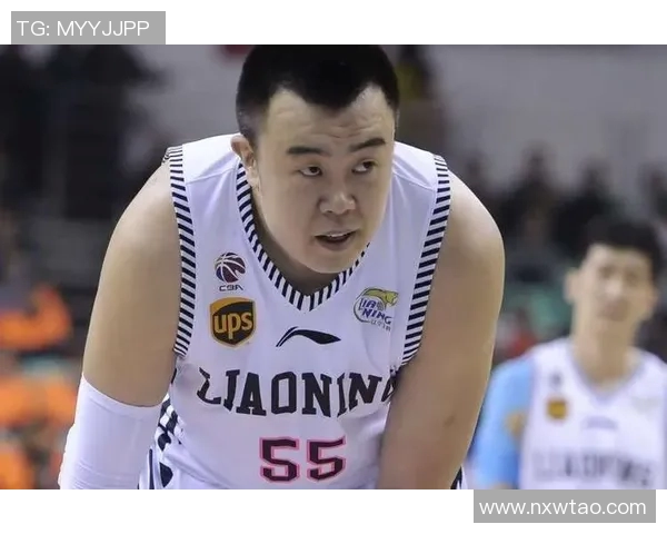 韩德君的篮球传奇之路：从青涩少年到CBA巨星的奋斗故事