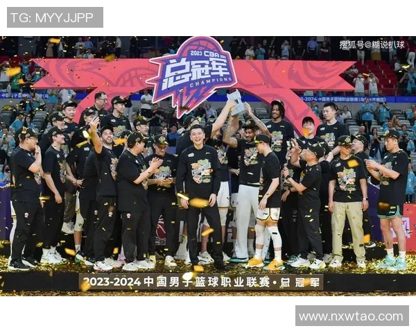 2017年CBA季后赛广东队与新疆队激战回顾与精彩瞬间分析