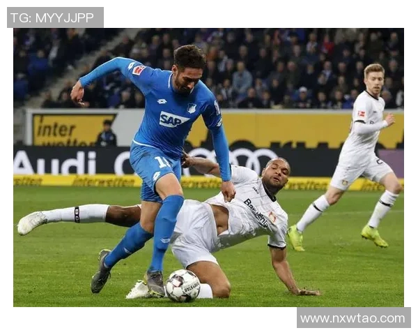 fC巴黎与索肖的精彩对决比分揭晓赛季最新战况分析 fC巴黎与索肖的精彩对决比分揭晓赛季最新战况分析