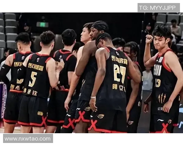 CBA精彩对决深圳队迎战天津队文字直播全程回顾与分析