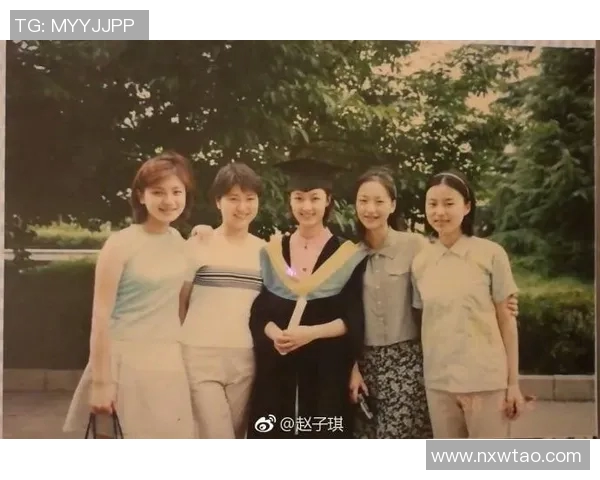 景菡一的成长之路：从青涩少女到职场精英的蜕变与追求